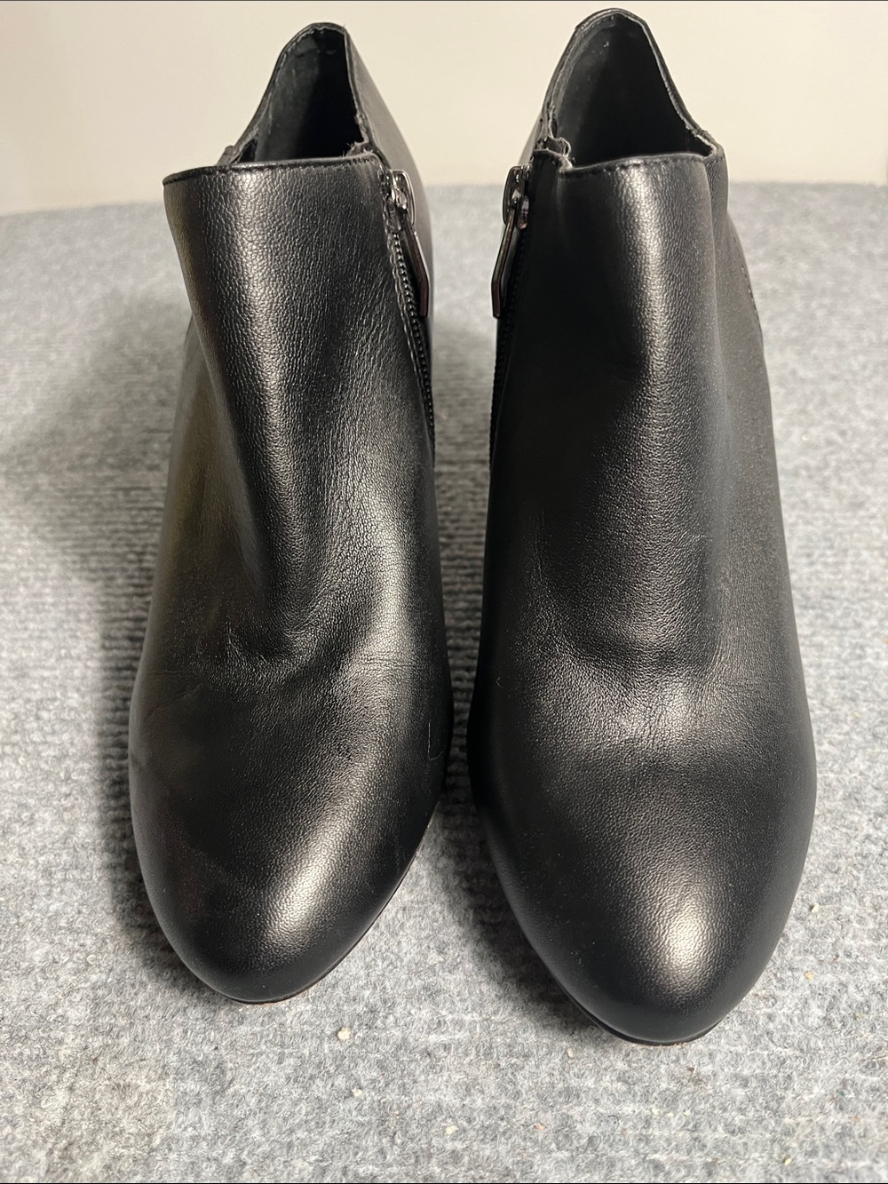 Vince Camuto Black Leather Ankle Booties with Side Zip